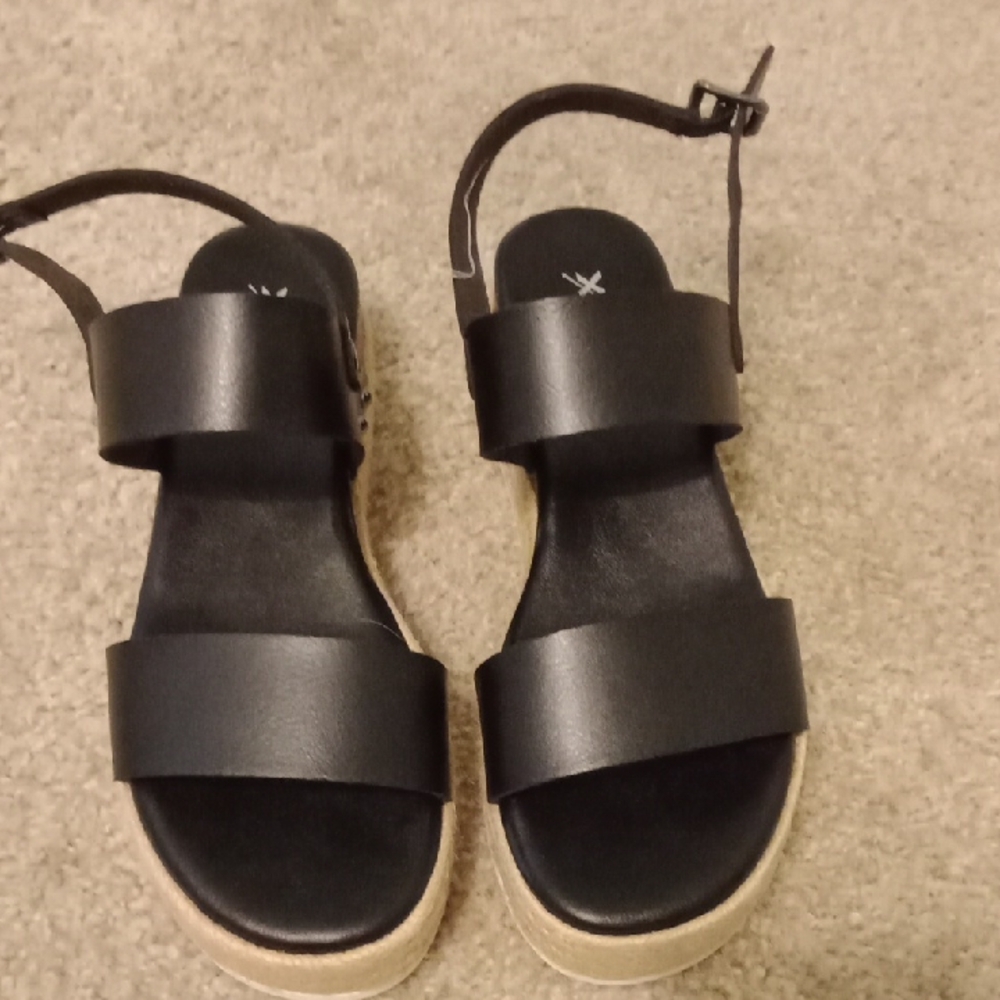 Xappeal Black  Sandals 7.5